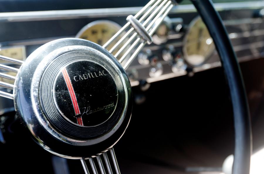  Cadillac Series 70 Fleetwood Touring Sedan 1936 года  (фото 7 из 22)